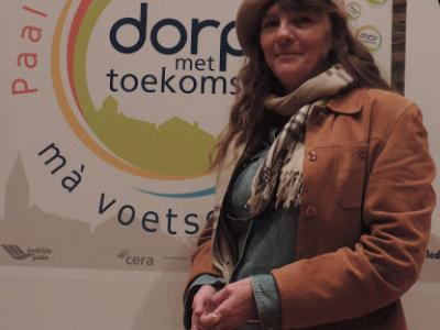 Dorpentoer (86)
